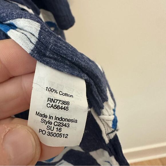 J. Crew Abstract Blue and White Patterned Cover Up/Blouse XXL - Picture 4 of 4